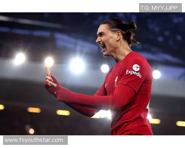 外号海妖的足球明星如何在绿茵场上书写传奇人生